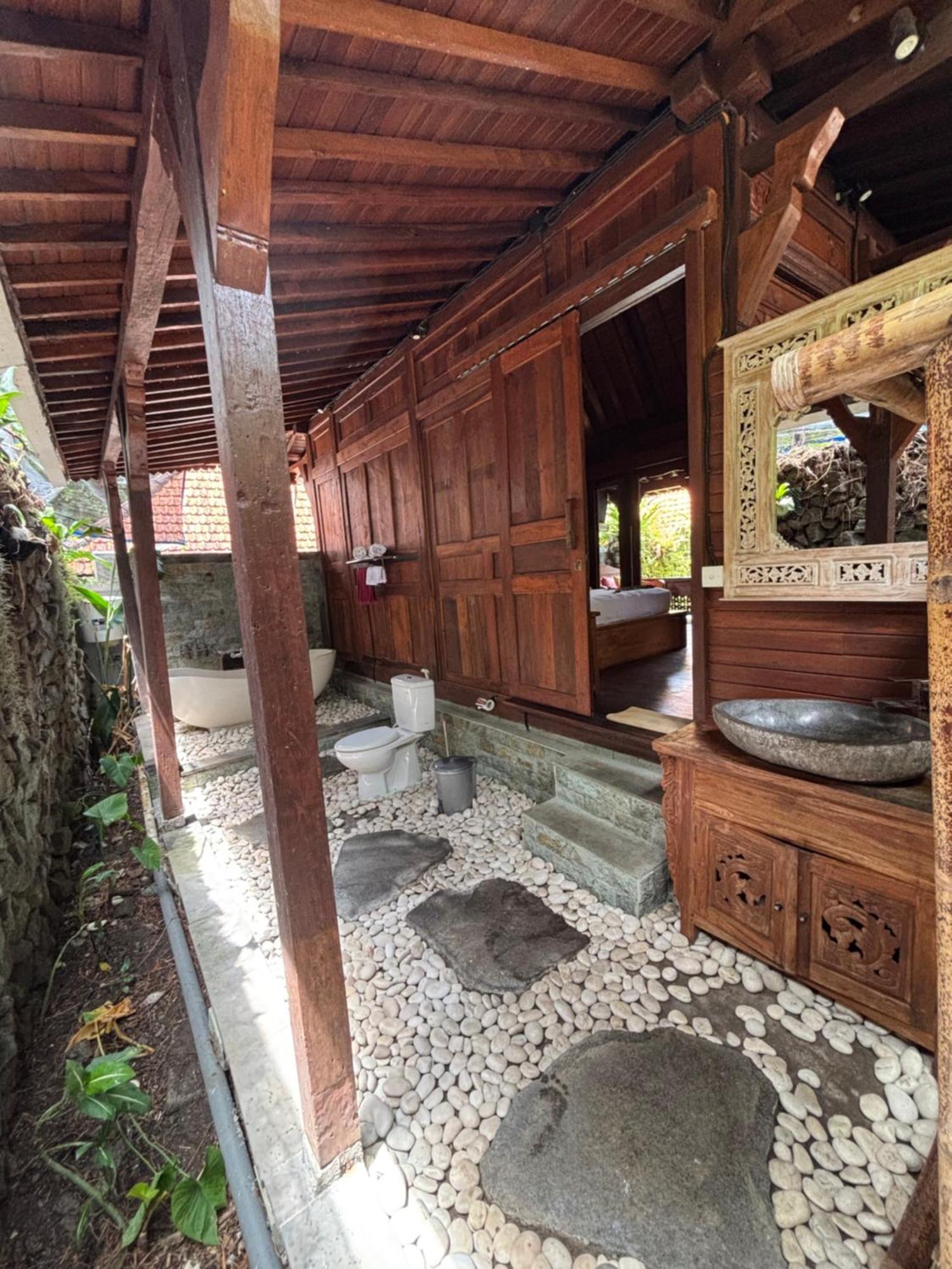Bumbung Sari Villa Ubud Eksteriør billede